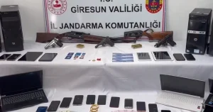 75-milyar-tllik-hesap-hareketi-dikkat-cekti-18-ilde-nitelikli-dolandiriciliga-102-gozalti-cX8S3vEm.webp
