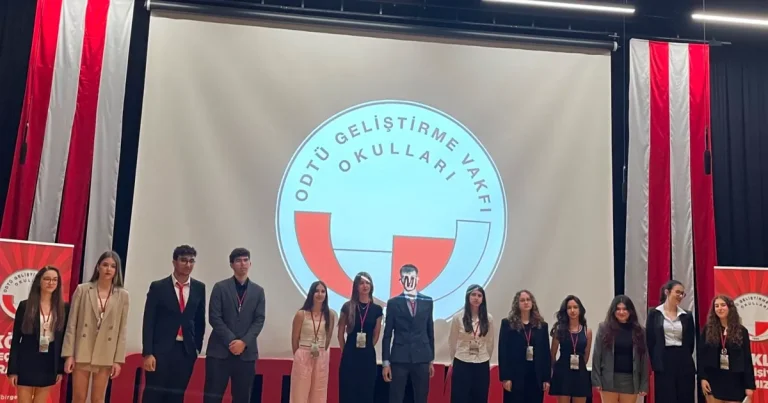 anadolu-mozaigi-izmirde-olustu-ZcHFFWyh.webp
