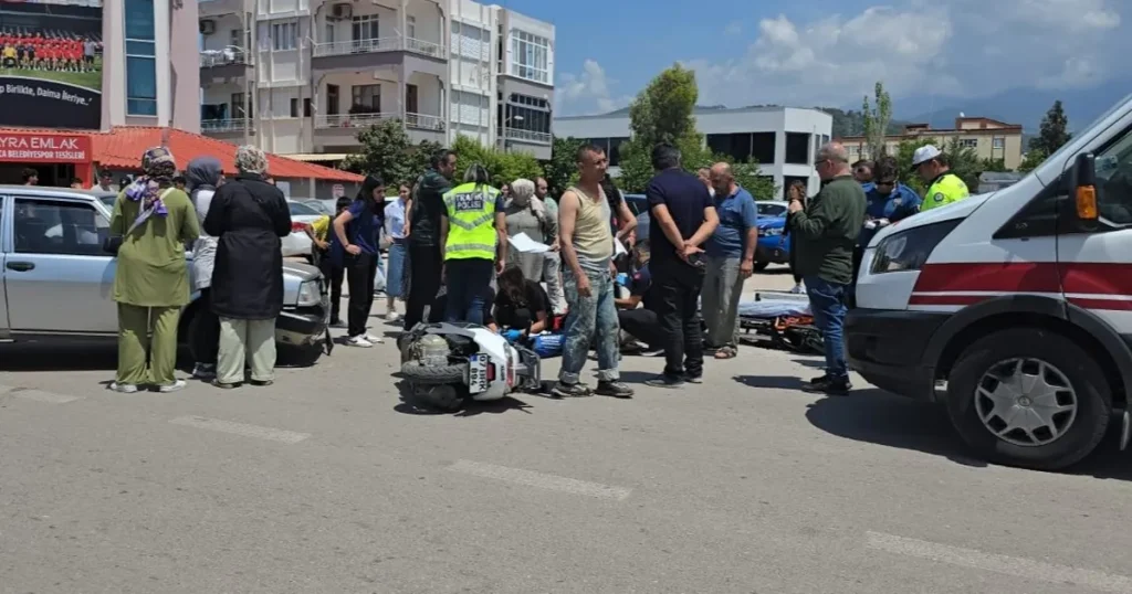 antalya-kumlucadaki-kazada-iki-ogrenci-yaralandi-fr9iL419.webp