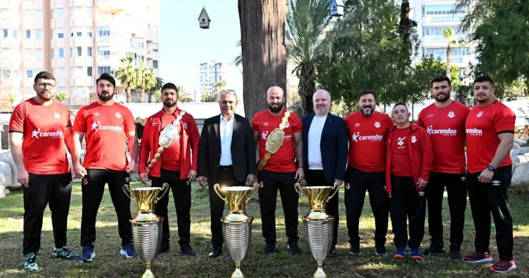 antalya-muratpasa-spor-kulubunde-gorev-bolumu-yapildi-FvUQedPJ.webp