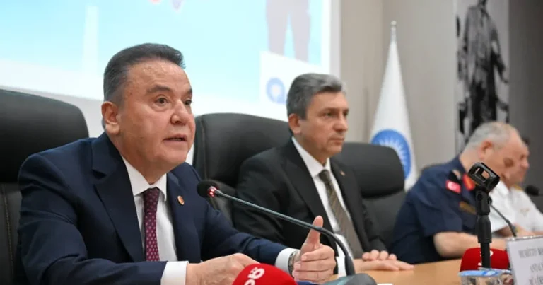 antalya-ulasim-master-plani-tamamlaniyor-EB449tvN.webp