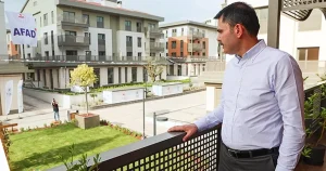 bakan-kurum-250-bininci-konut-haziranda-teslim-edilecek-UGGd2Srt.webp