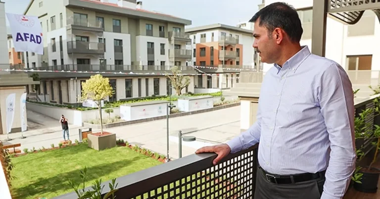 bakan-kurum-250-bininci-konut-haziranda-teslim-edilecek-UGGd2Srt.webp