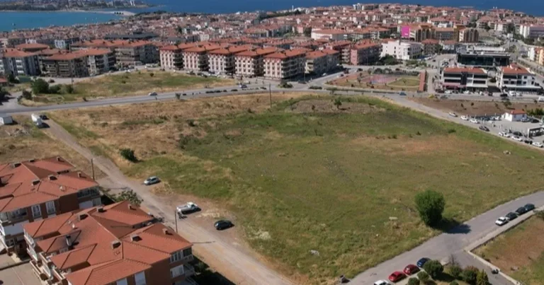 balikesir-ayvalika-cerrahi-tip-merkezi-geliyor-Qfxhx6R2.webp