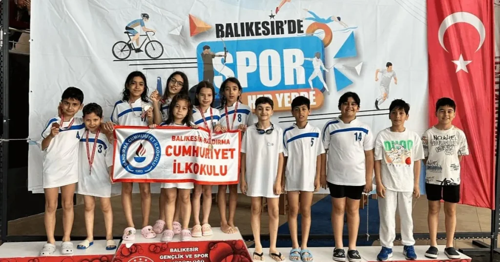 balikesir-buyuksehirin-minikleri-madalyalari-topladi-OWCMDcUD.webp