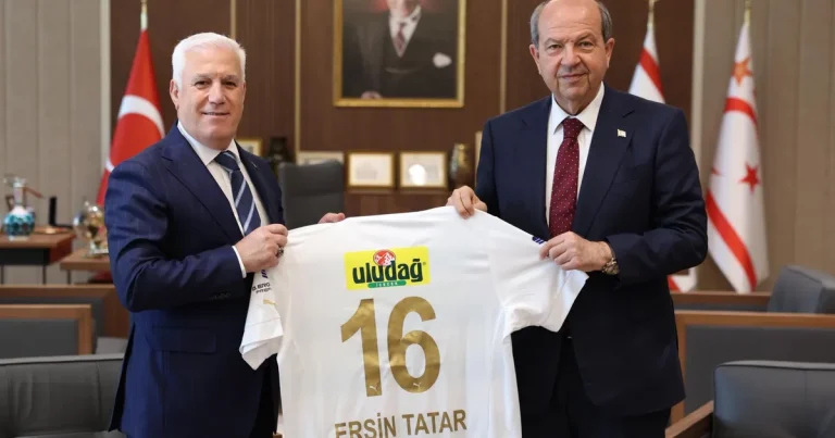 baskan-bozbeyden-kktc-cumhurbaskani-tatara-ziyaret-lpZwxIlH.webp