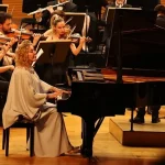 bursa-nilufer-senfoni-orkestrasi-ilk-konserinde-gulsin-onayi-agirladi-jGU6CY9l.webp