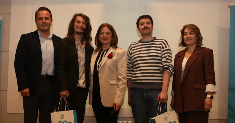 bursa-niluferde-erisilebilir-kent-vizyonu-ele-alindi-T5UlREPm.webp