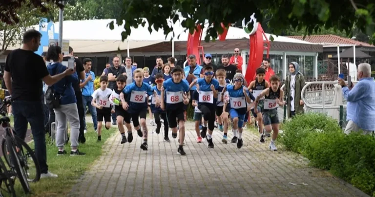 bursa-osmangazide-genc-sporcularin-duatlon-heyecani-d1pwxuAy.webp