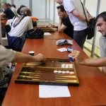 bursada-zarlar-esitlik-icin-atildi-LAQ6M39R.webp