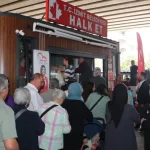 halk-et-mobil-aracina-korfezde-yogun-ilgi-V5gZktDV.webp