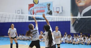izmir-karabaglarda-19-mayis-spor-senligi-heyecani-W2WmDysq.webp