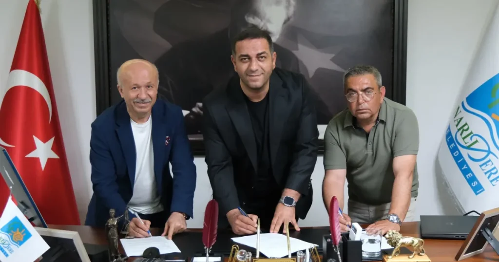 izmir-narliderede-toplu-is-sozlesmesinde-imzalar-atildi-F6HKfSqb.webp