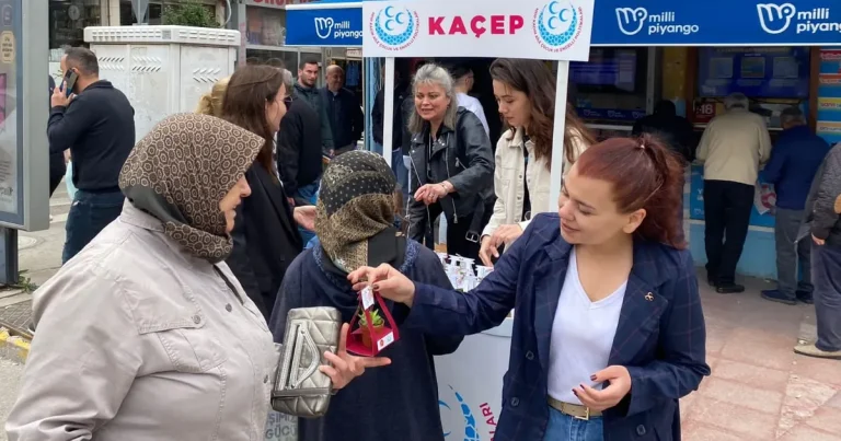kacepten-anneler-gunune-ozel-kutlama-6Hb1jYsX.webp