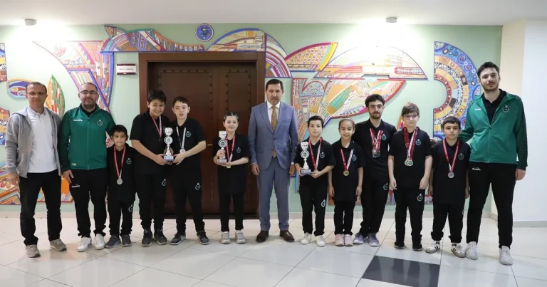 karatayin-gururlarindan-baskan-kilcaya-ziyaret-fBliGqrc.webp
