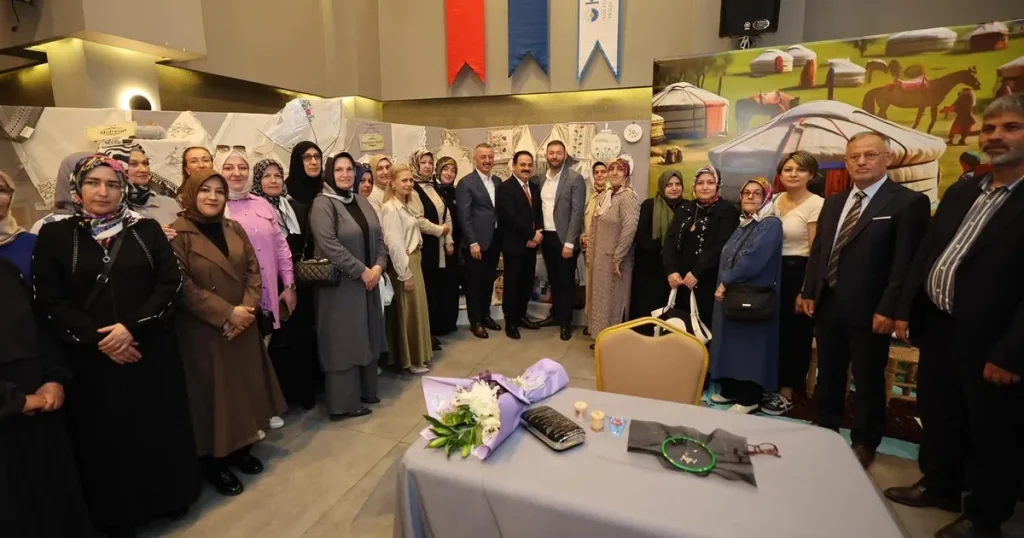 ko-mek-basiskele-ilce-sergisinde-tarim-vurgusu-74u4cUQ4.webp