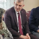 kocaeli-golcukten-annelere-anlamli-ziyaret-YtRzmJPa.webp