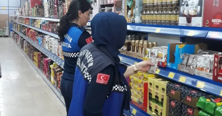 kocaeli-zabitasindan-market-denetimi-tQnB6eOs.webp