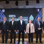 konya-cini-sempozyumunda-cini-sanati-ele-aliniyor-sOESNbcf.webp