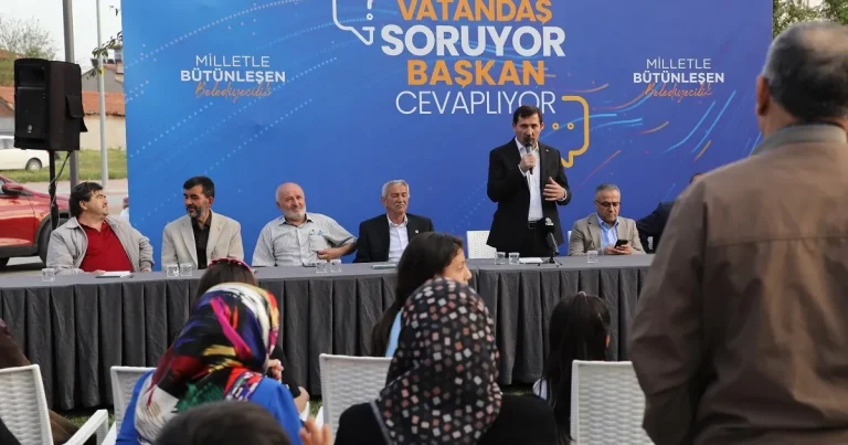 konya-karatayda-vatandas-sordu-baskan-cevapladi-CObbyn7f.webp