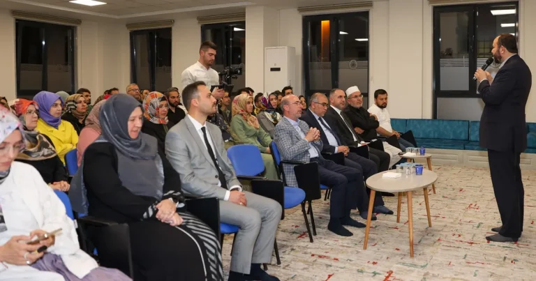 konya-selcukluda-cocugu-onceleyen-projelere-devam-k2ZsubIh.webp