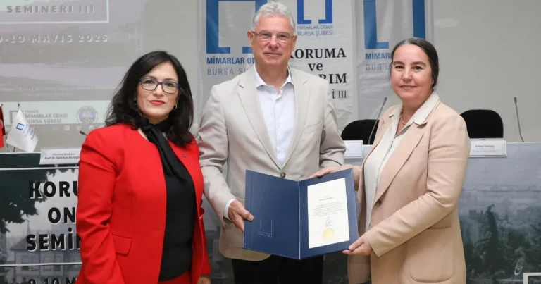 mudanyada-tarihi-dokuyu-korumak-icin-adim-2ZhytJTv.webp