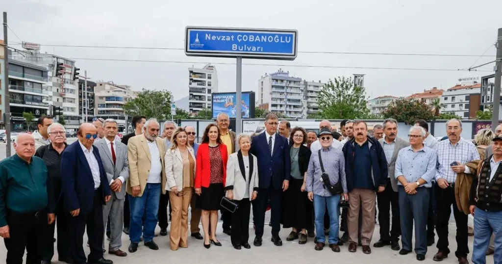 okan-yuksel-ve-nevzat-cobanoglunun-anilari-izmirde-yasatilacak-rcdrQGdE.webp