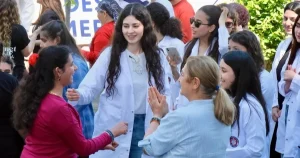 otist-cocuklara-adanali-ogrencilerden-yardim-eli-ziWMj58r.webp