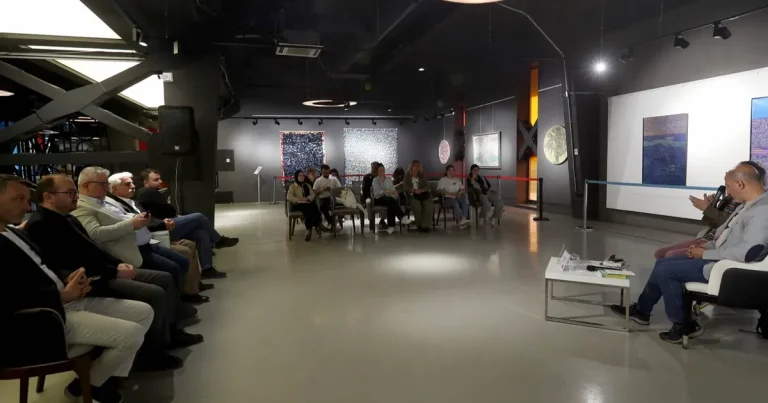 sakaryanin-edebi-hafizasi-genc-kusaklara-aktariliyor-pFI2zBbl.webp