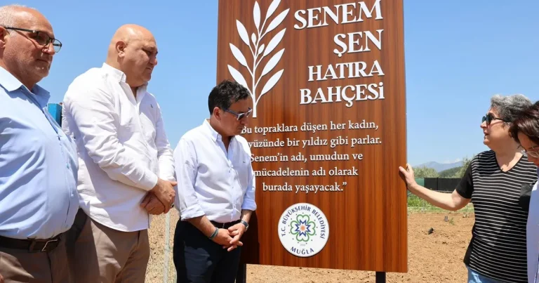 senem-sen-hatira-bahcesi-anneler-gununde-acildi-Fqz15dQ5.webp