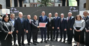 surdurulebilir-gelecege-bursadan-art-group-imzasi-lcIr348S.webp