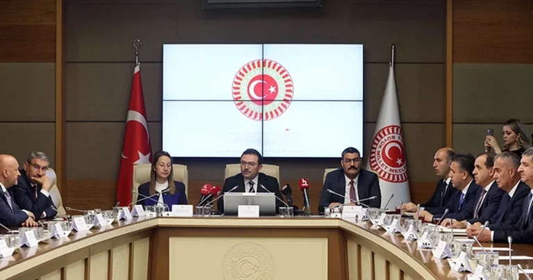 tbmm-komisyonu-kartalkaya-faciasi-icin-bolu-valisini-dinledi-pAs8StH6.webp